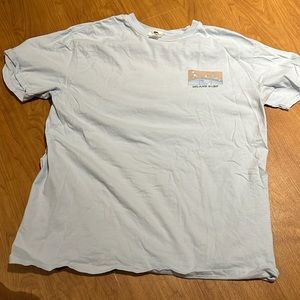 Coastal classics surf tee shirt. Size large. Color blue